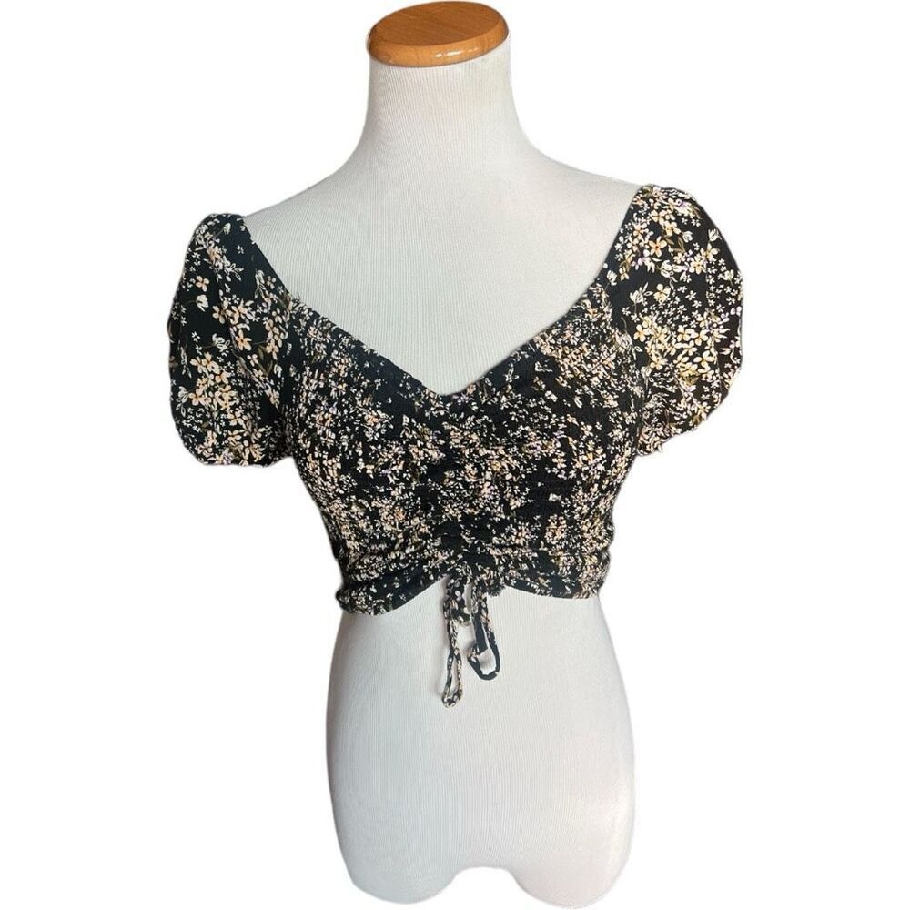 Womens Anthropologie Love Tree Floral Print Smocked Crop Top - Sz M
